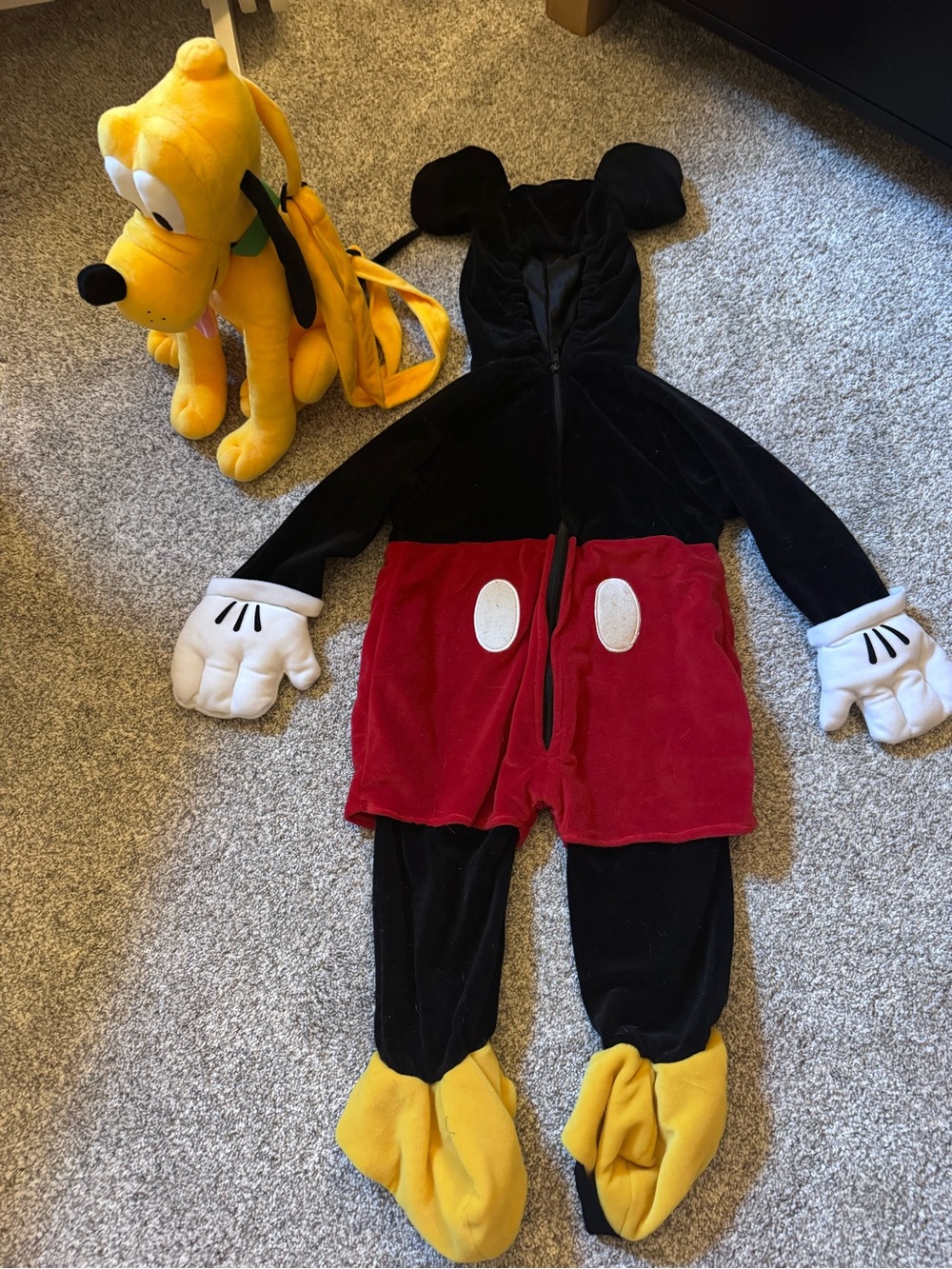 Classic Kids Mickey Mouse Costume - Black/Red